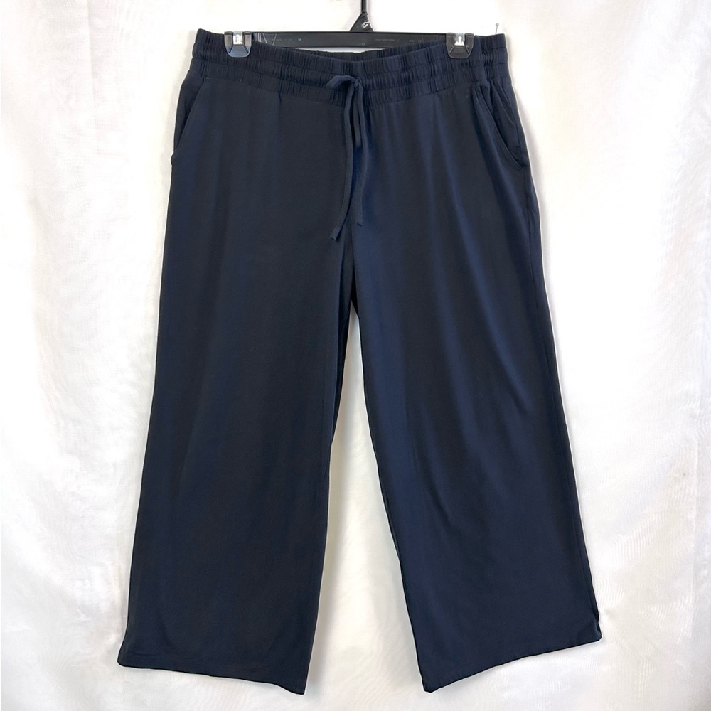 New Anybody Women’s Black Wide Leg Knit Casual Pants / Size Large Petite